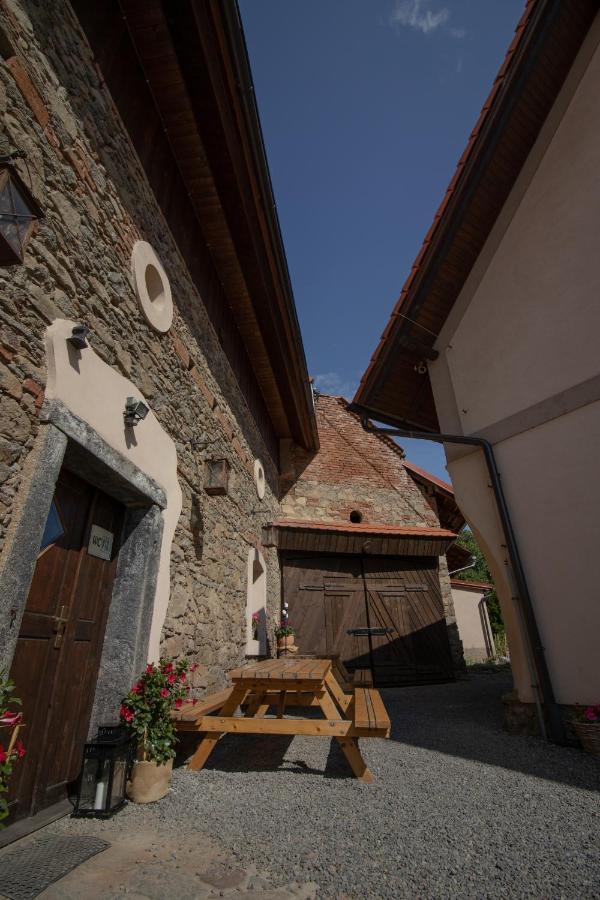 Penzion U Svarcu Zduchovice Exterior foto