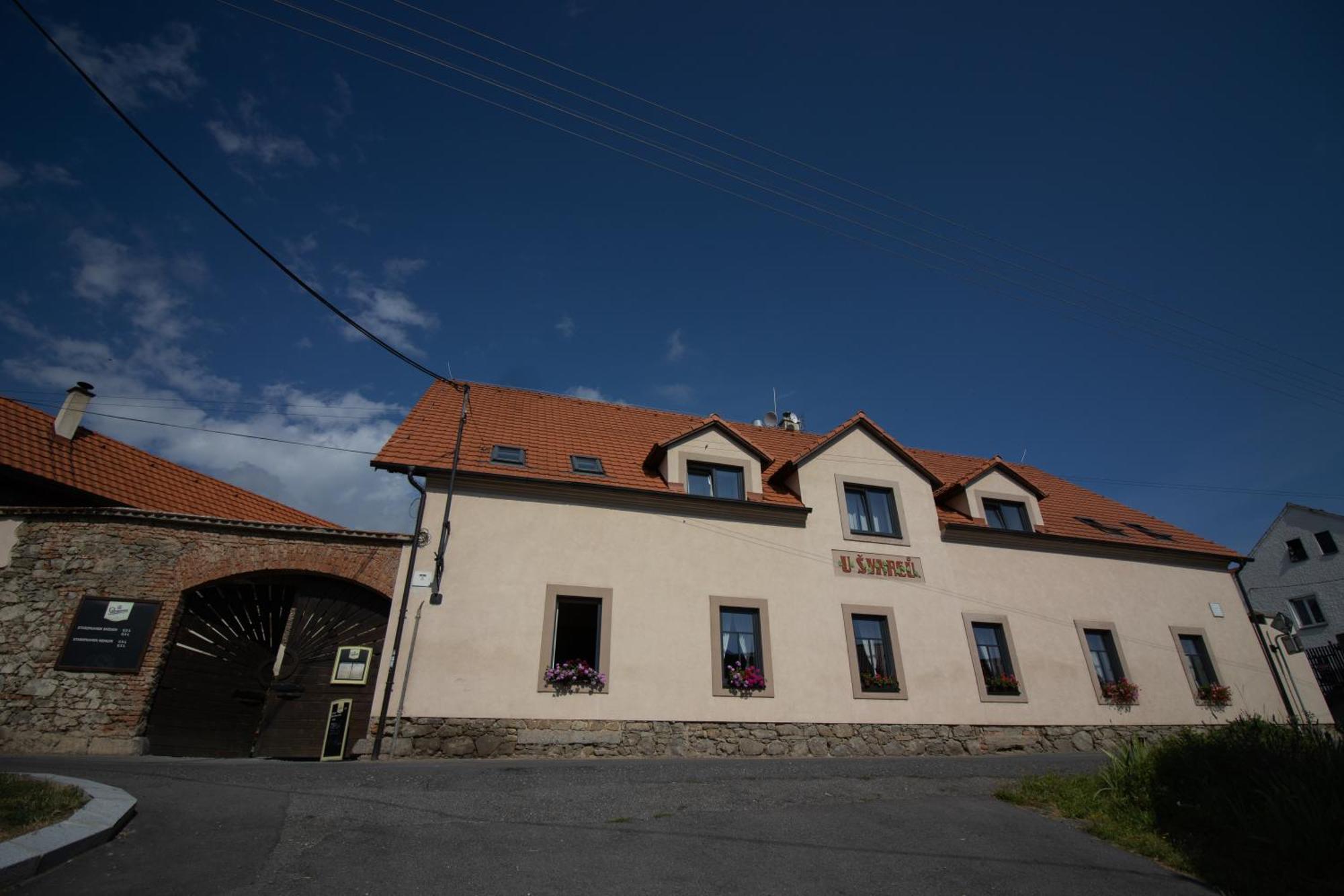 Penzion U Svarcu Zduchovice Exterior foto